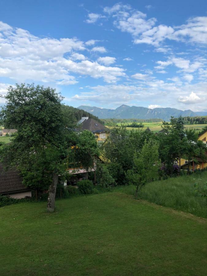 Pension Lipusch Sankt Veit im Jauntal ภายนอก รูปภาพ